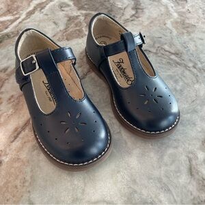 Footmates Navy Leather Mary Janes Sherry Girls Shoes Size 8.5 Arch Support